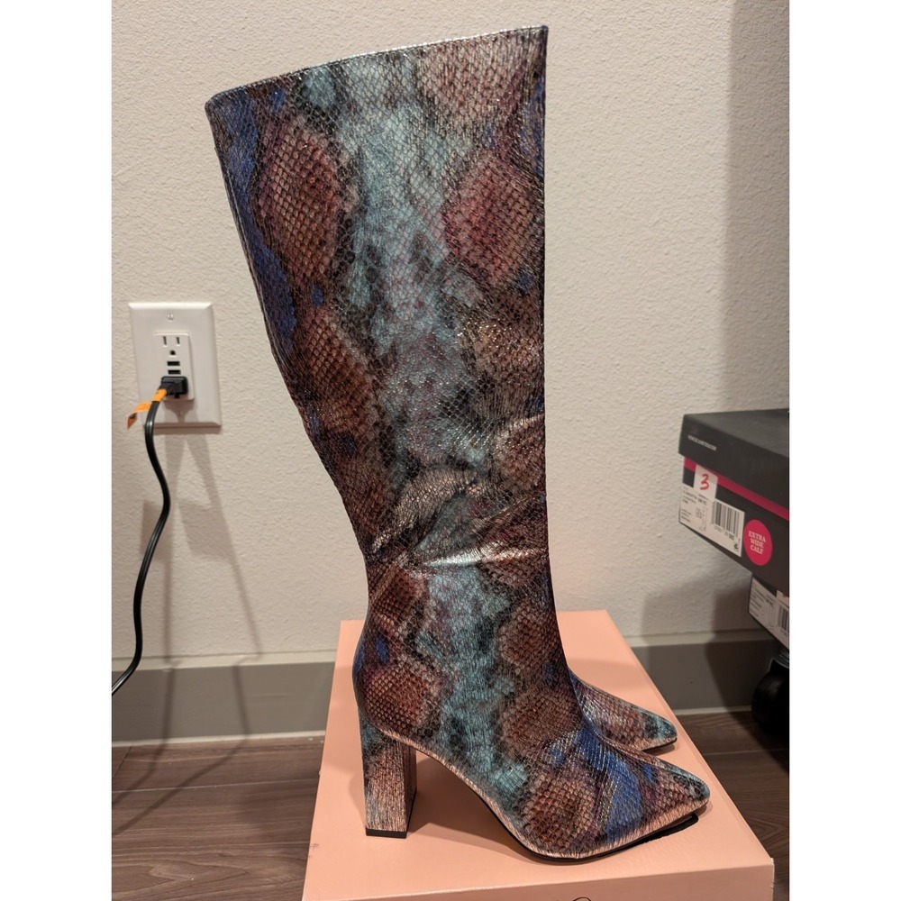 Wild Pair Women Shoes 7M Islah High Block Heel‎ Dress Boots Snakeskin Print - Picture 2 of 9